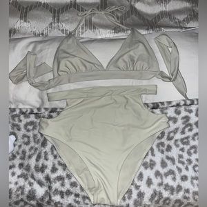 Super Cute Bikini Set.